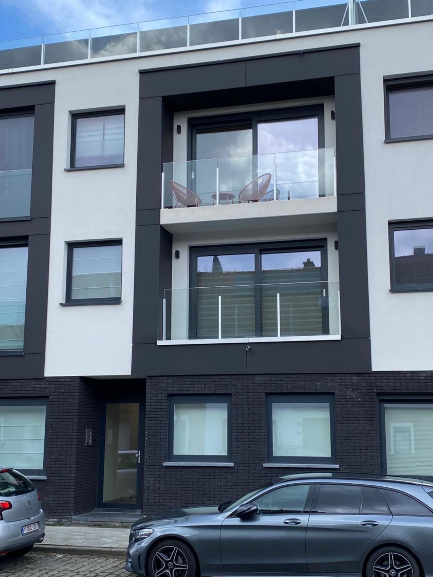 Residentie Nivaria Zeebrugge, Met 1 Slaapkamer Aan De Jachthaven Bruges